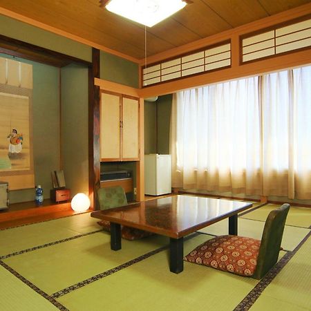 Guest Room Furusatomura Kogeikan Omachi  Exterior photo